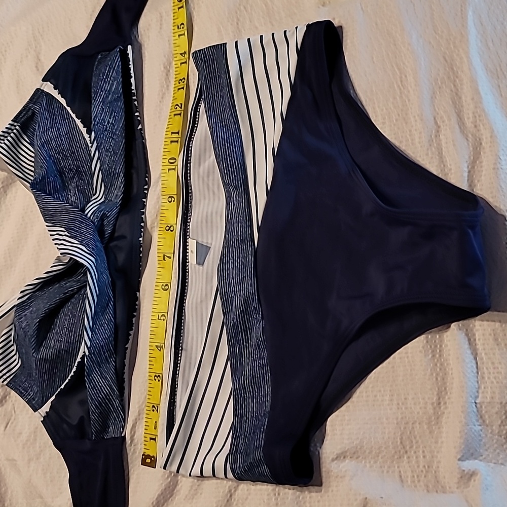 NWOT lines of design angled slimming bust enhancing bikini swim suit halter - Picture 6 of 11